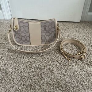 Coach Signature Jacquard Swinger Bag in Tan